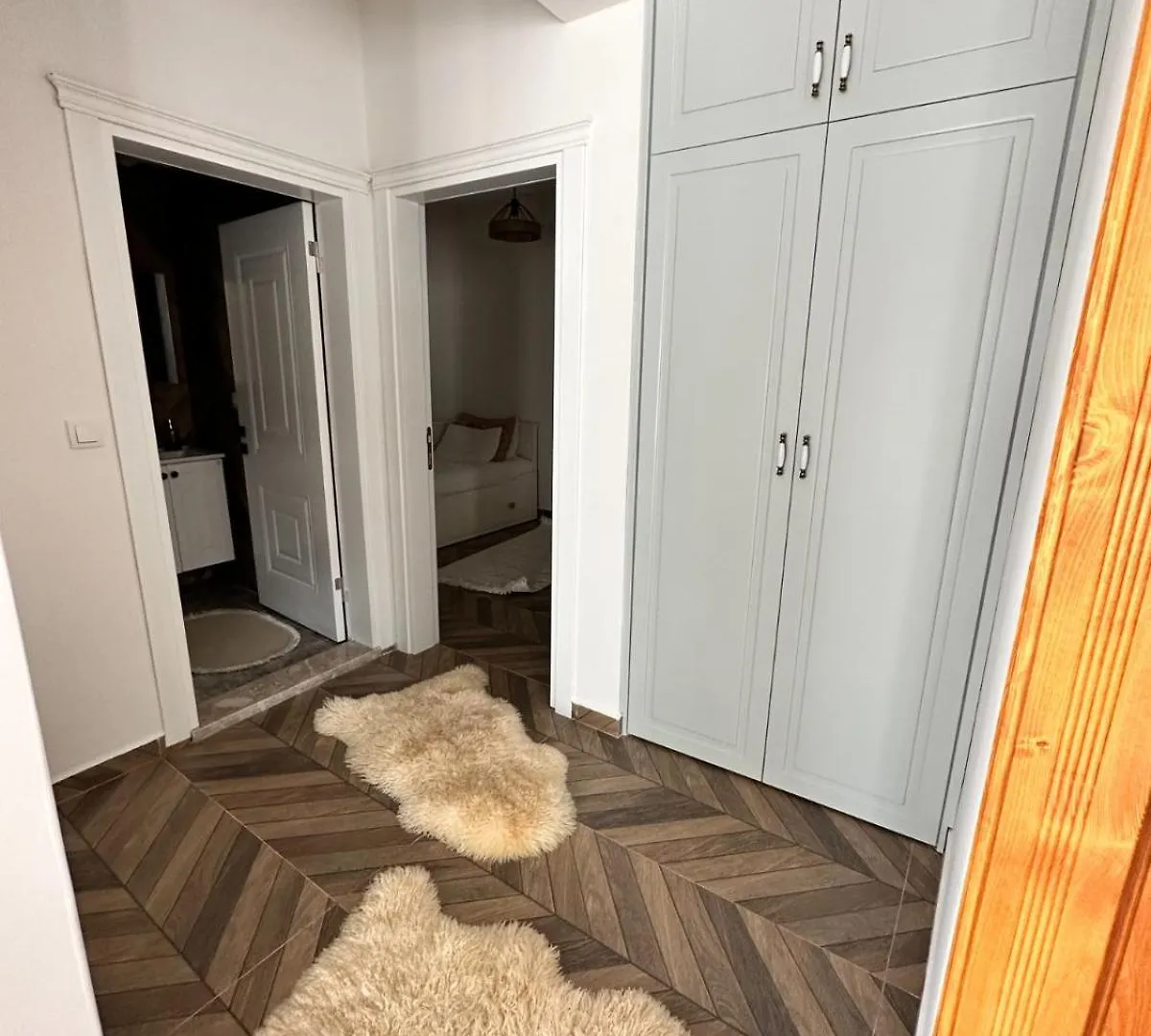 Cesme'De Villa Konforunda Alacati Tas Ev Tasarimli Sifir Esyali Çeşme